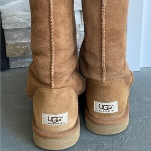 Classic Chestnut Tall UGGs.